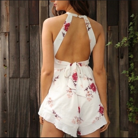 Floral Romper - Picture 2 of 5